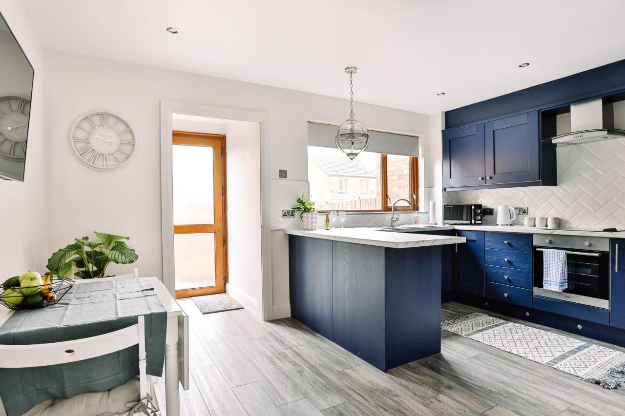 Villa Family Town House à Belfast Extérieur photo
