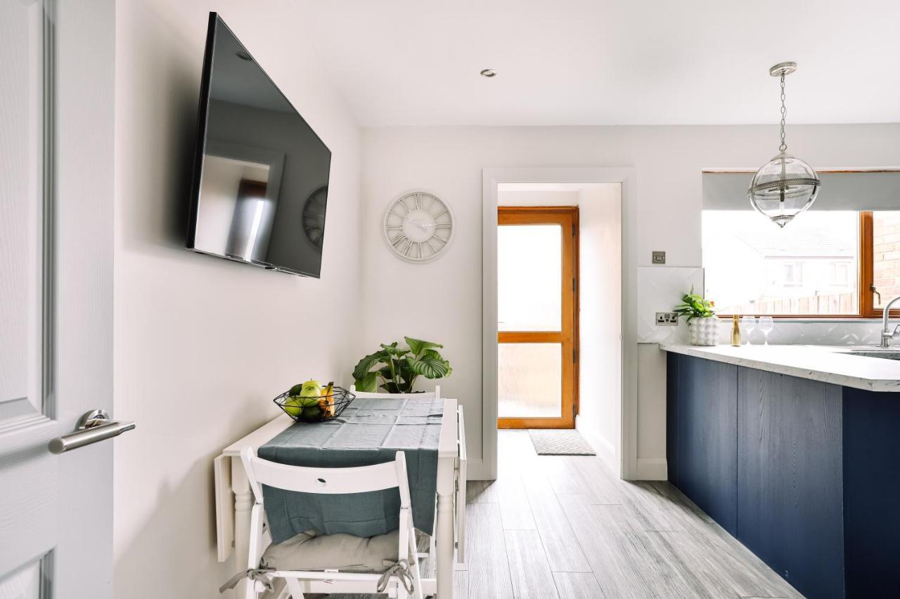 Villa Family Town House à Belfast Extérieur photo